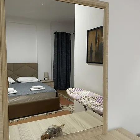 Cozy Cityscape 4 Apartment Tirana